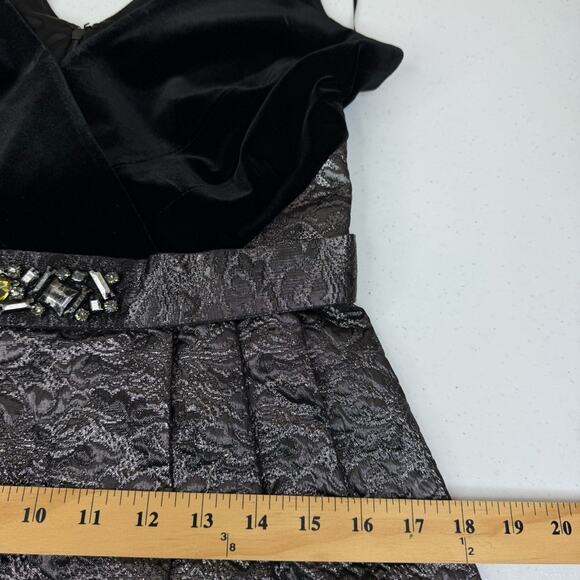 Rickie Freeman for TERI JON Velvet Black and Silver Midi Dress Women's Sz 8 - Picture 13 of 16